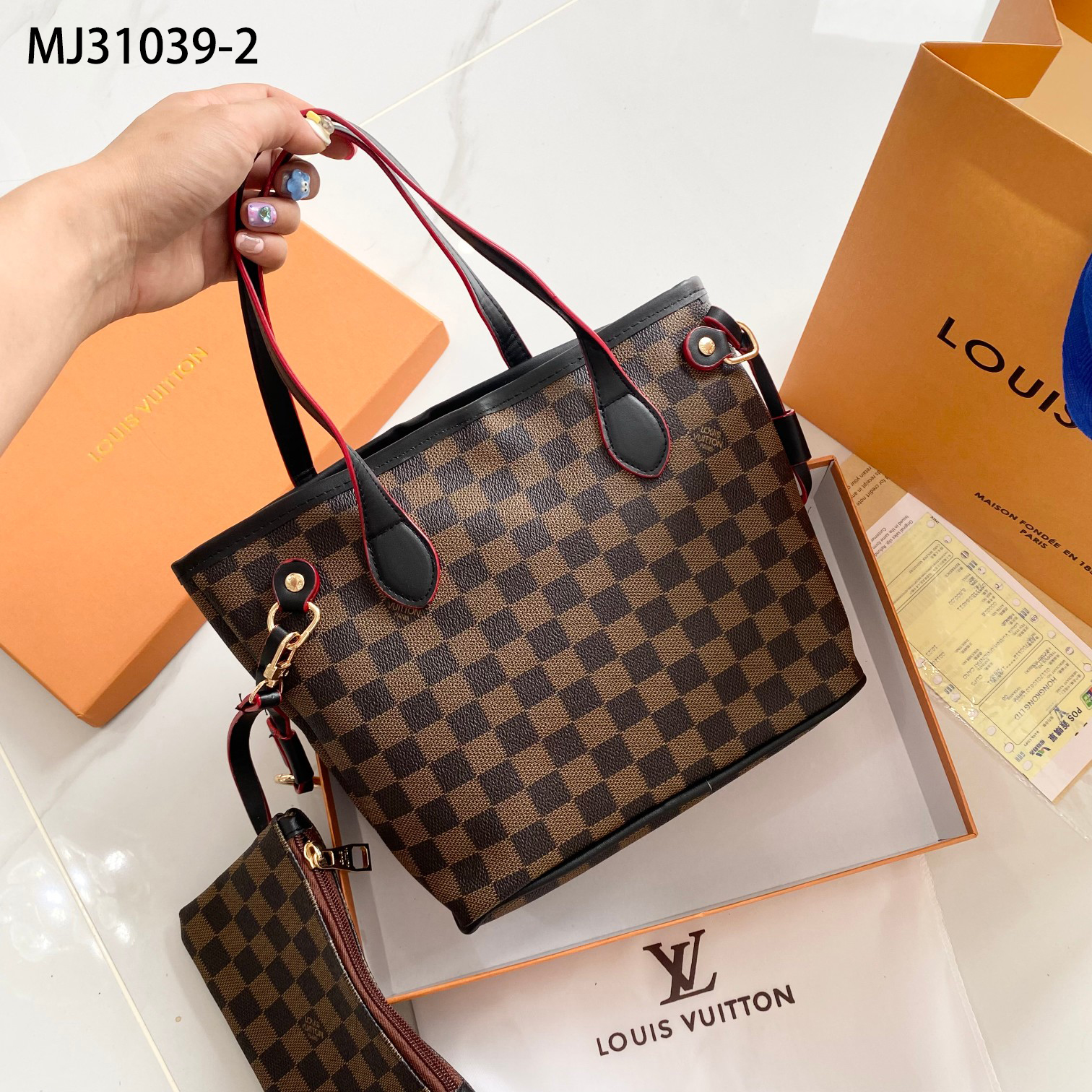 LV $26 gallery