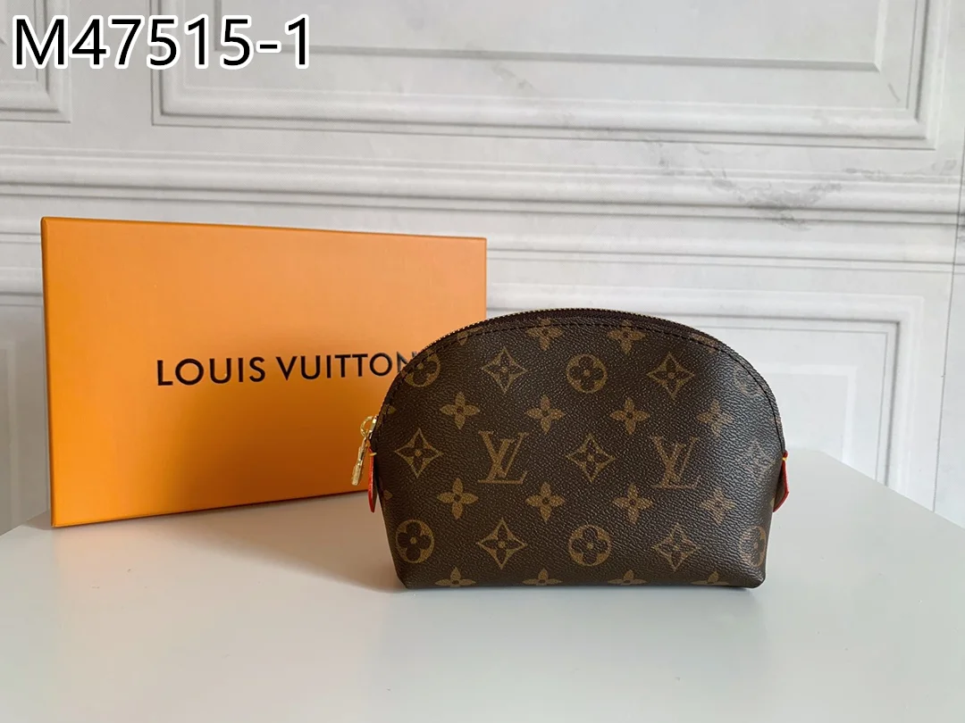 LV $26 gallery