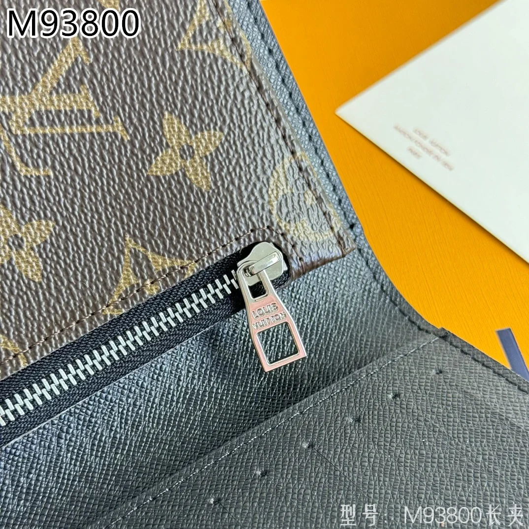 LV $26 gallery