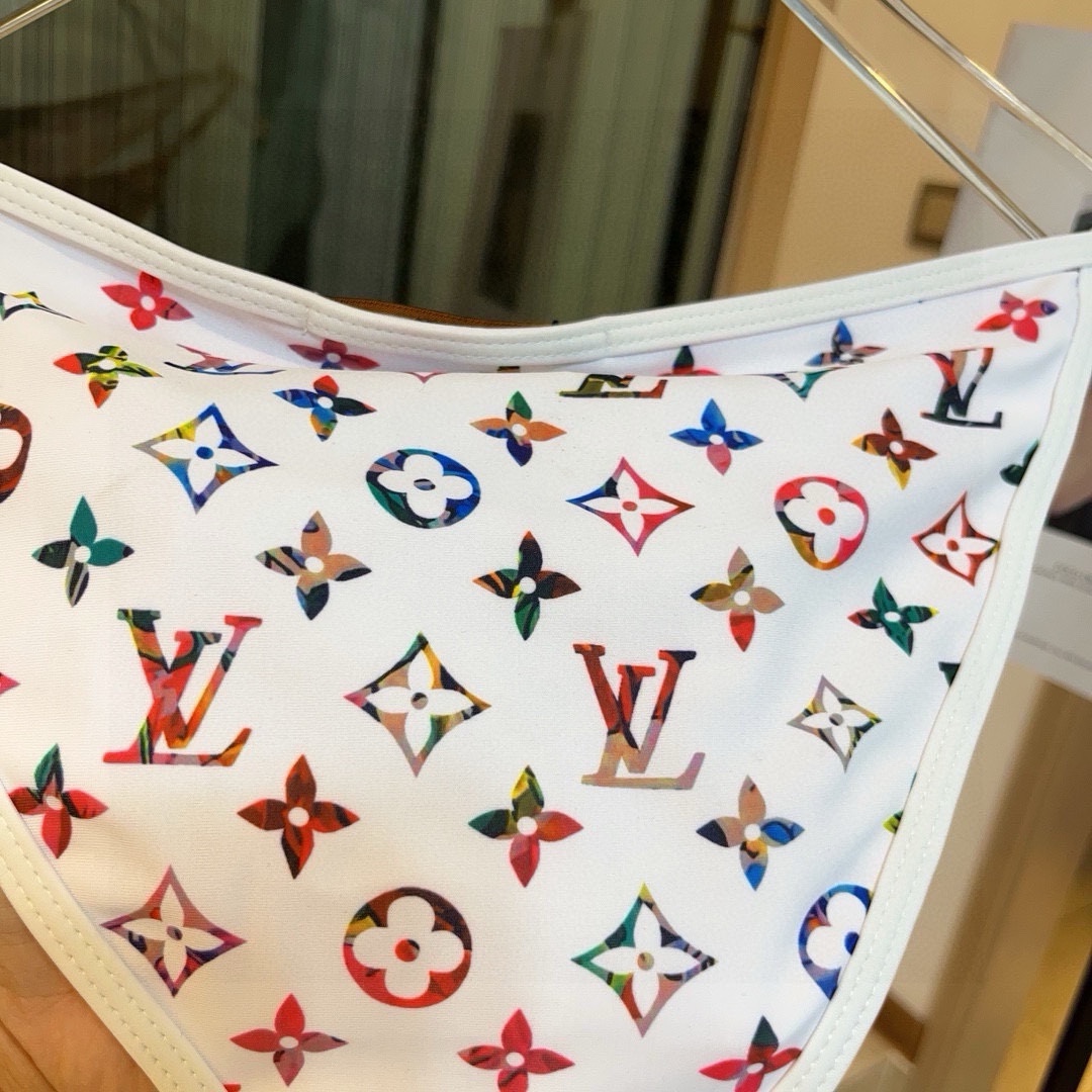 LV $27 gallery