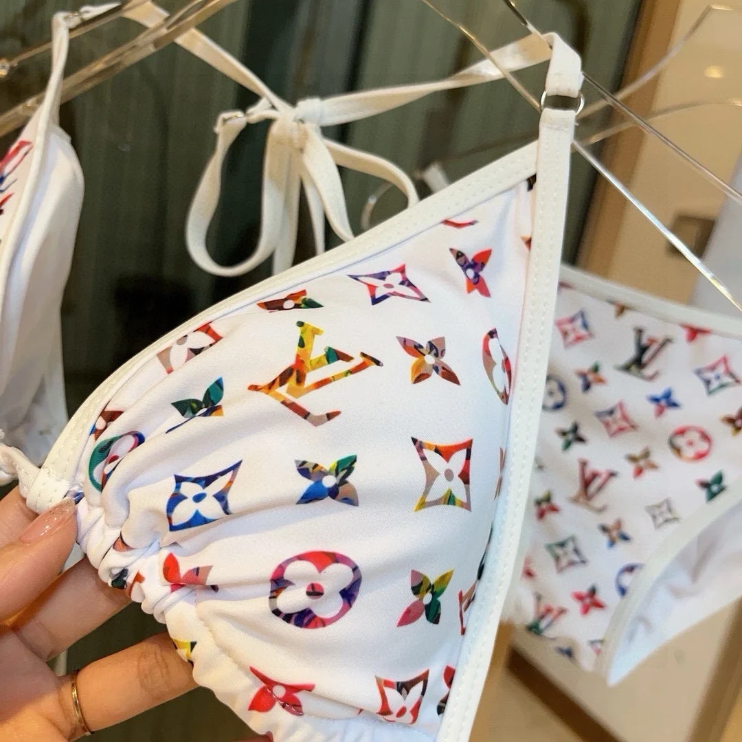 LV $27 gallery