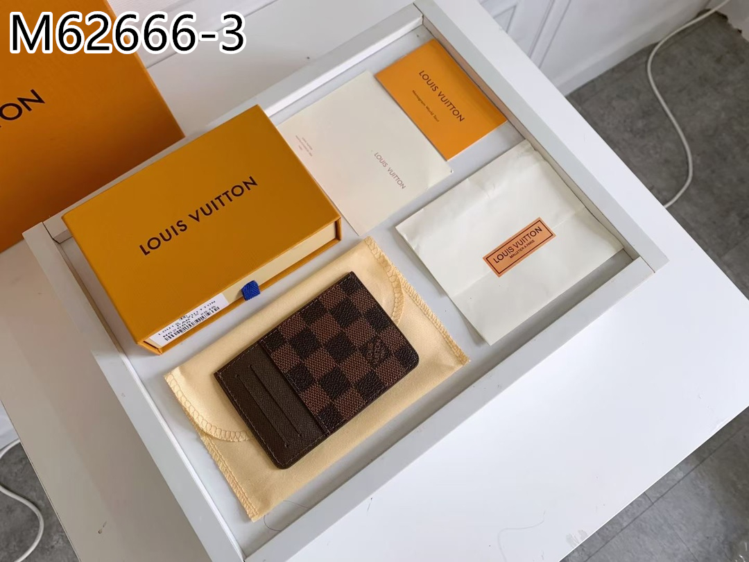 LV $27 gallery