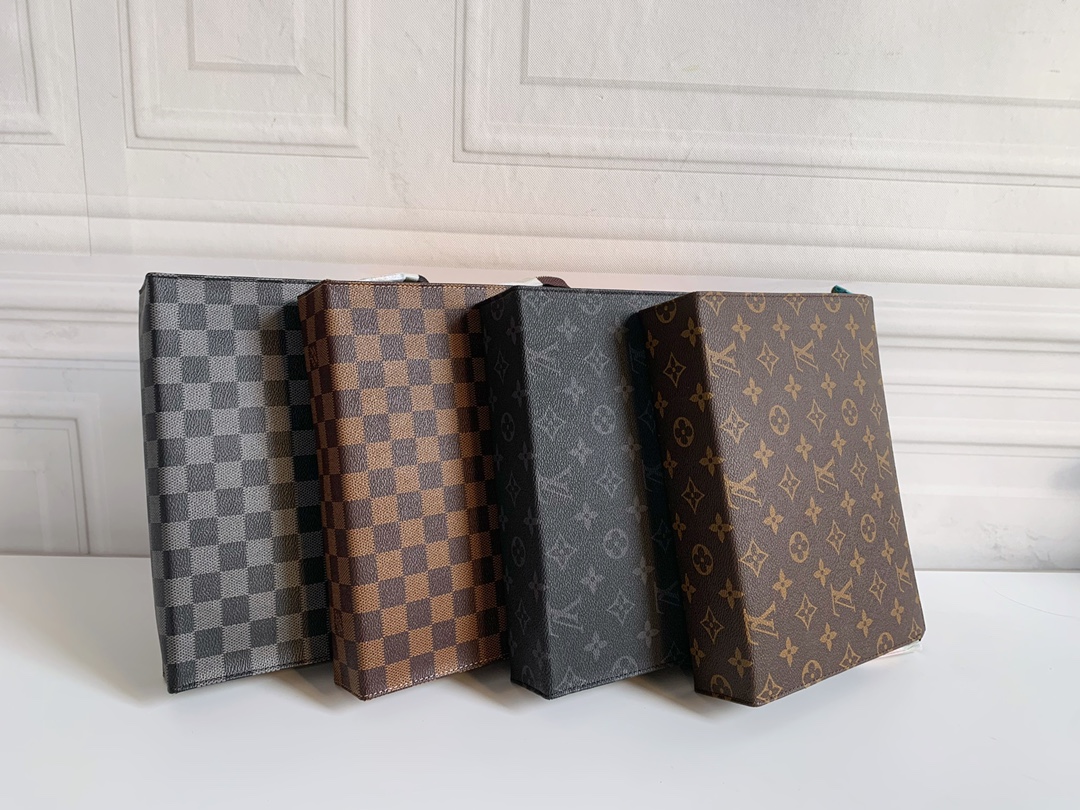 LV $28 gallery