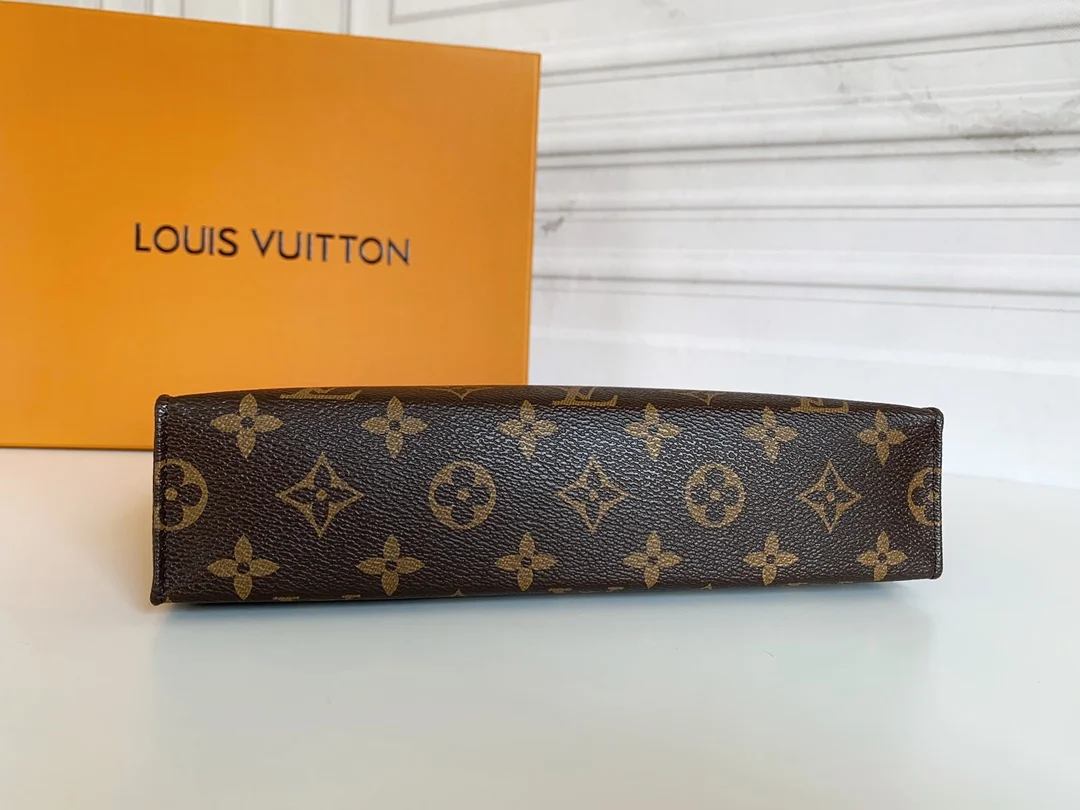 LV $28 gallery