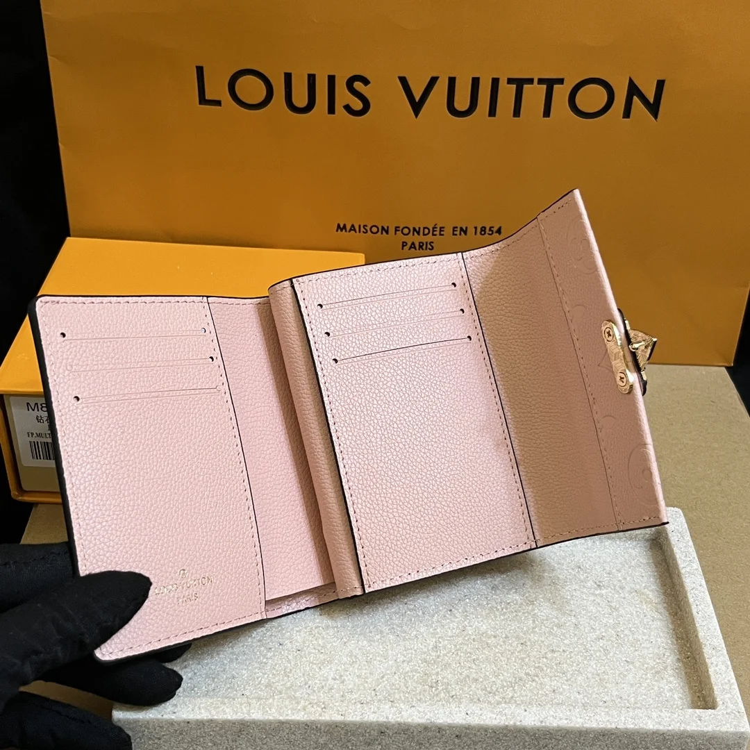 LV $29 gallery