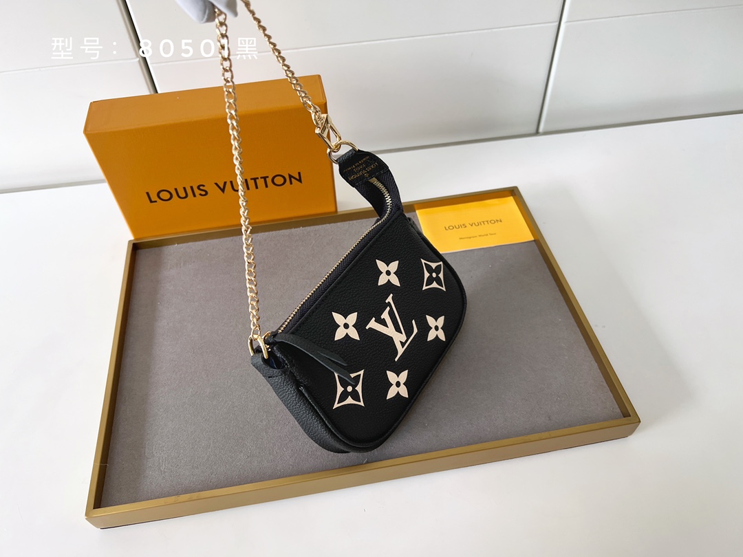 LV $30 gallery