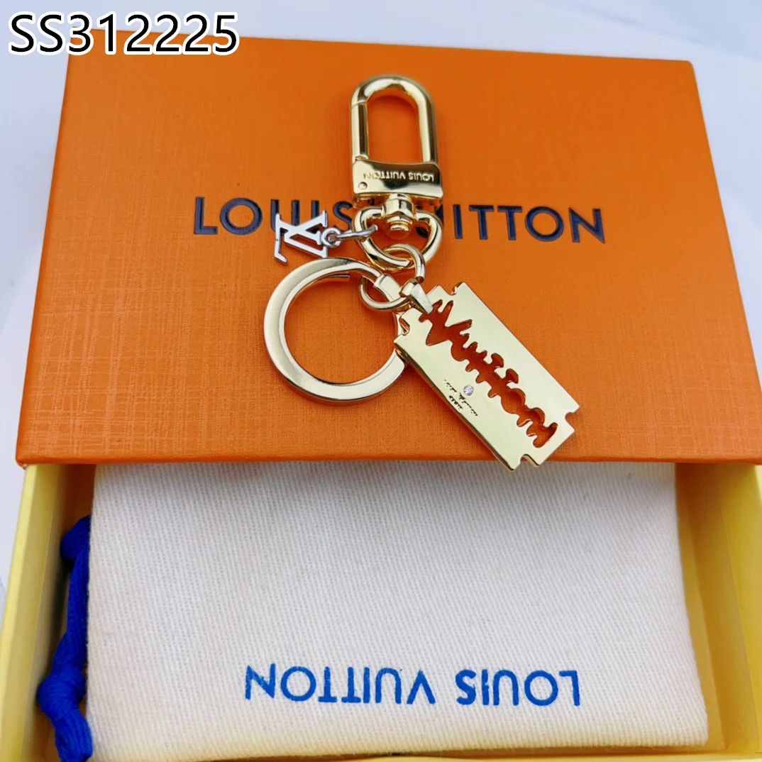 LV $30 gallery