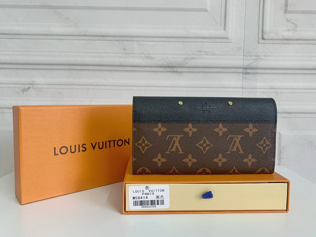 LV $30 gallery