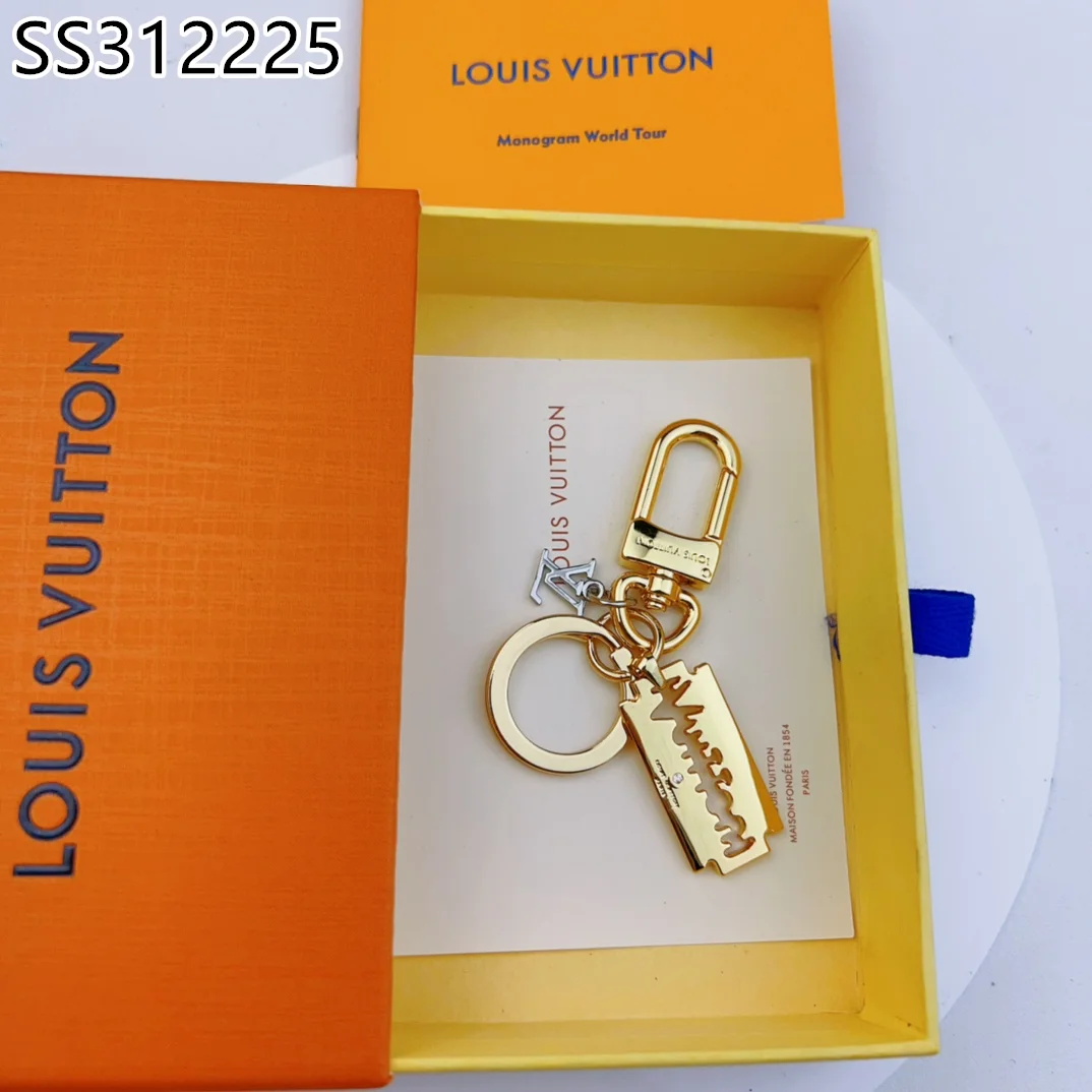 LV $30 gallery