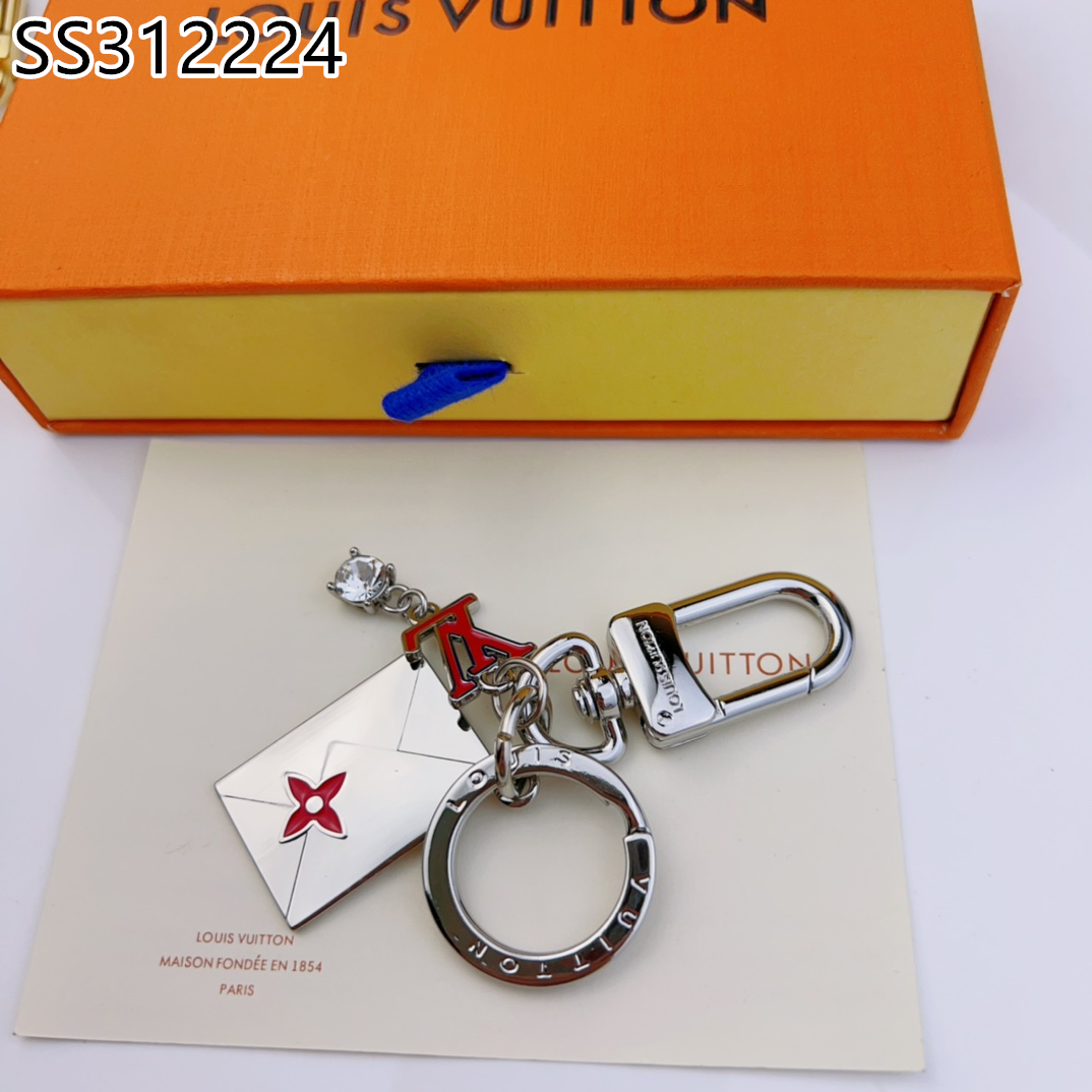 LV $30 gallery