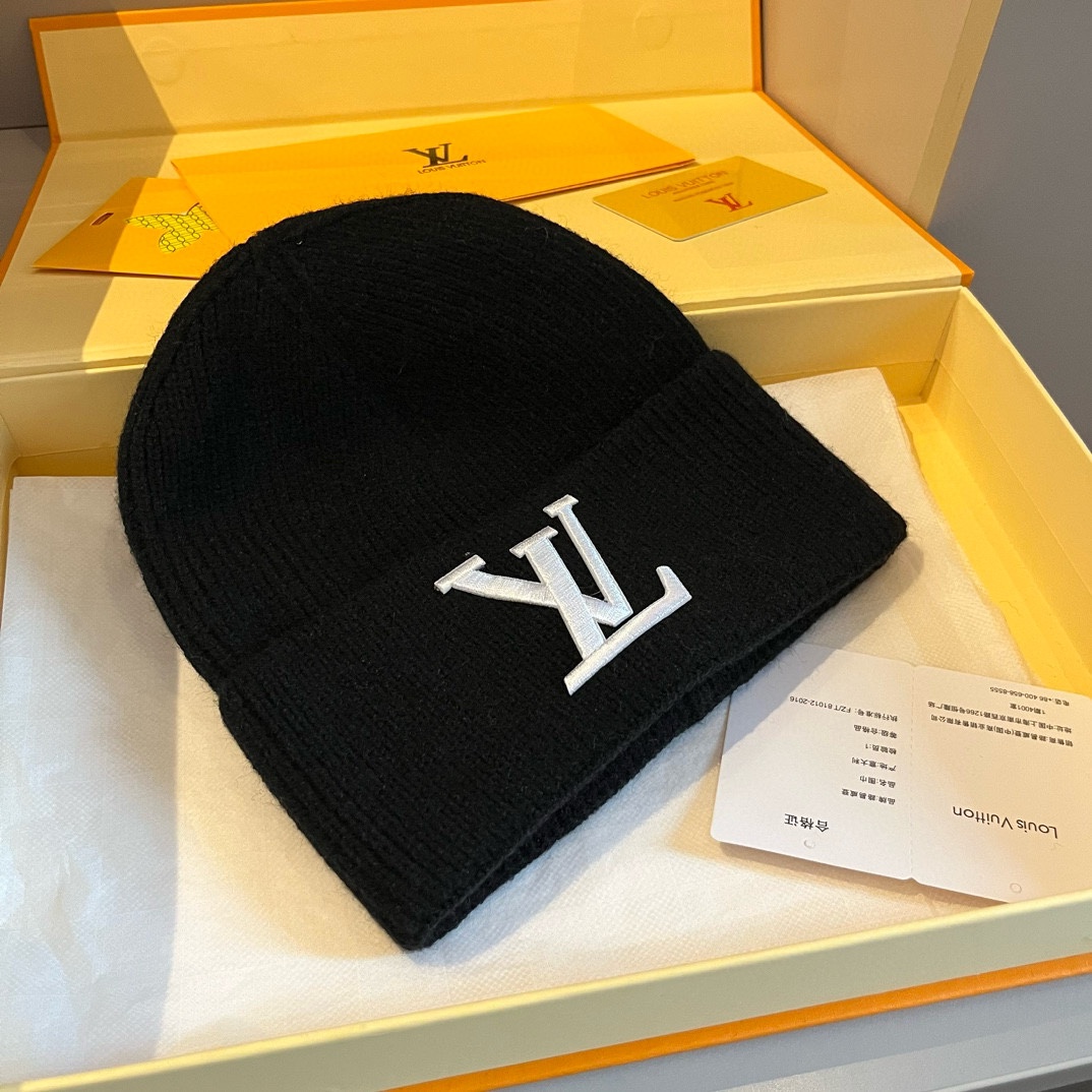 LV $30 gallery