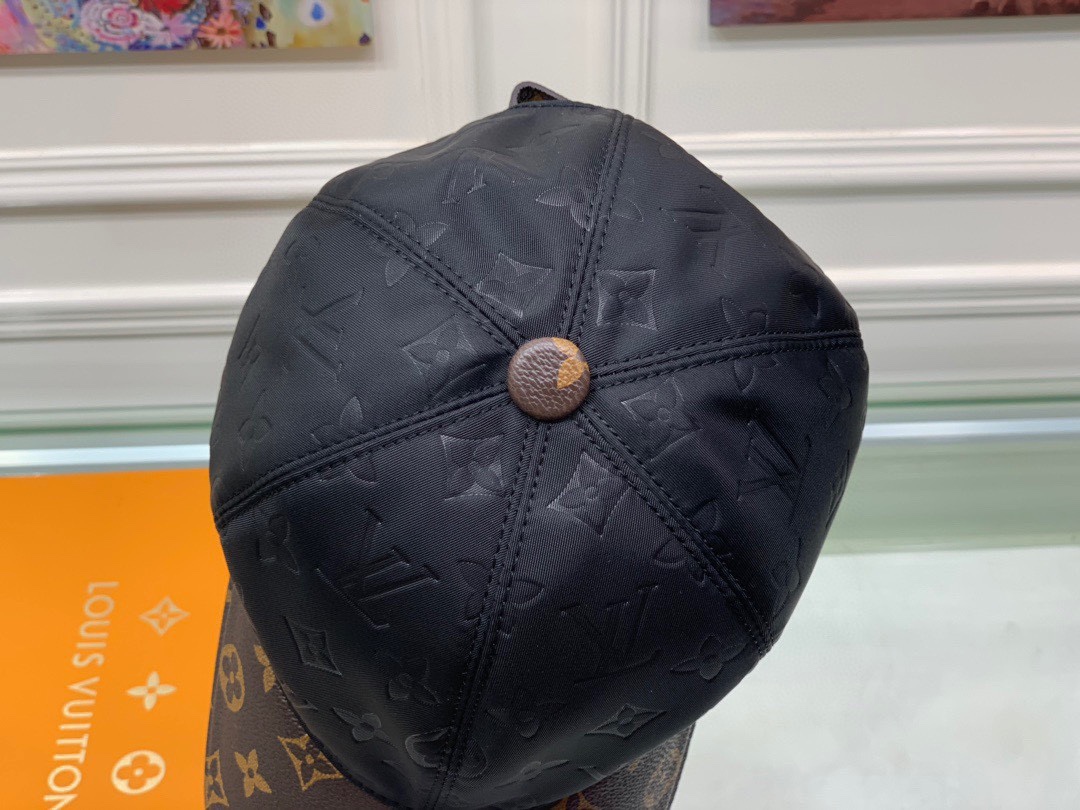 LV $31 gallery