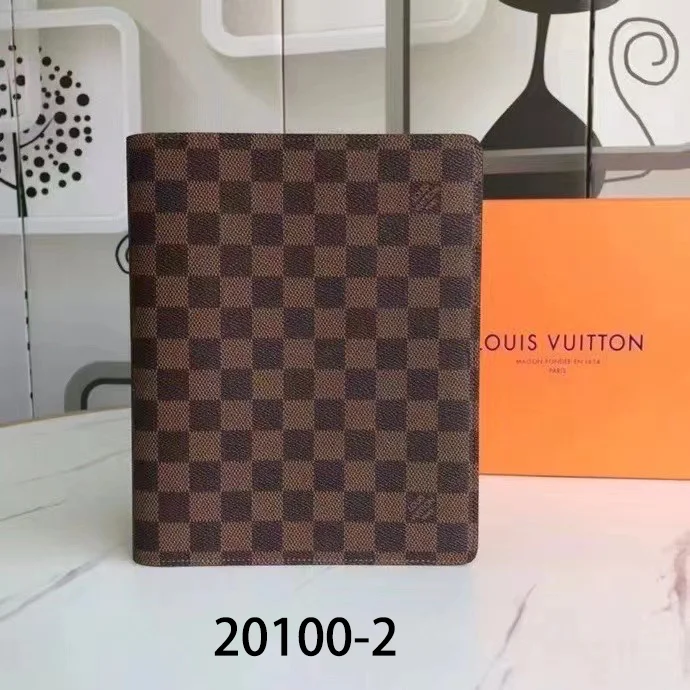 LV $31 gallery