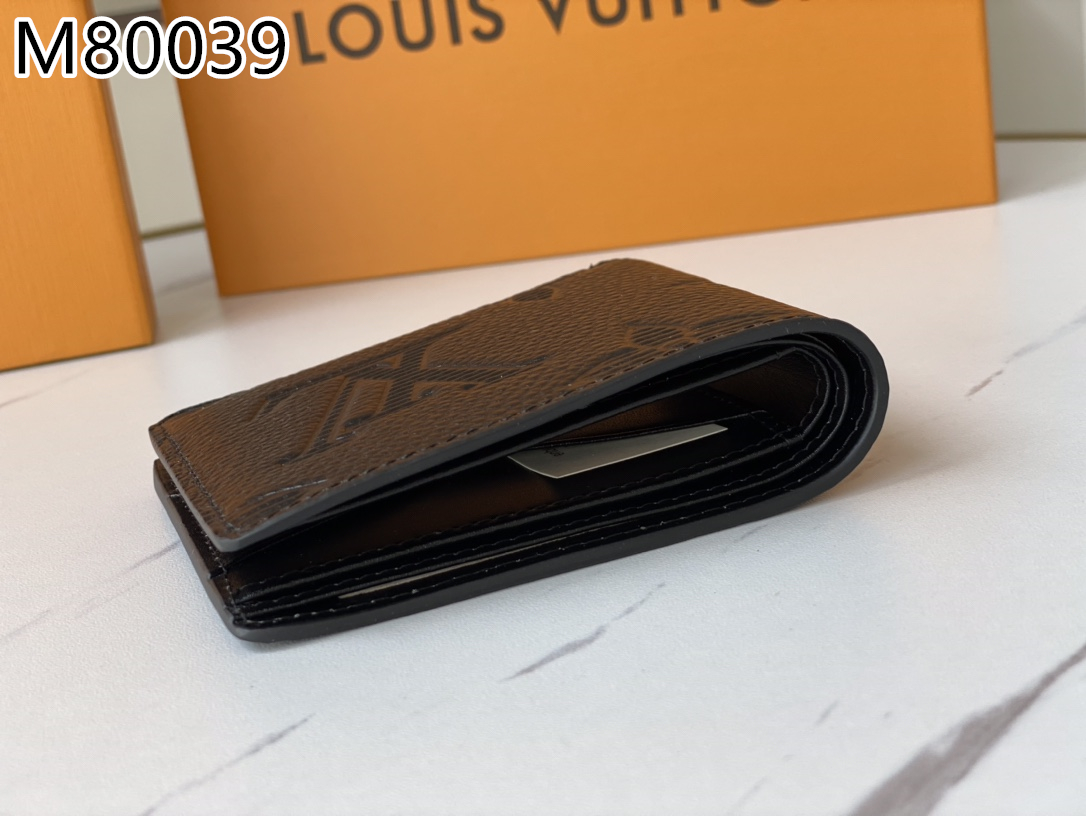 LV $31 gallery