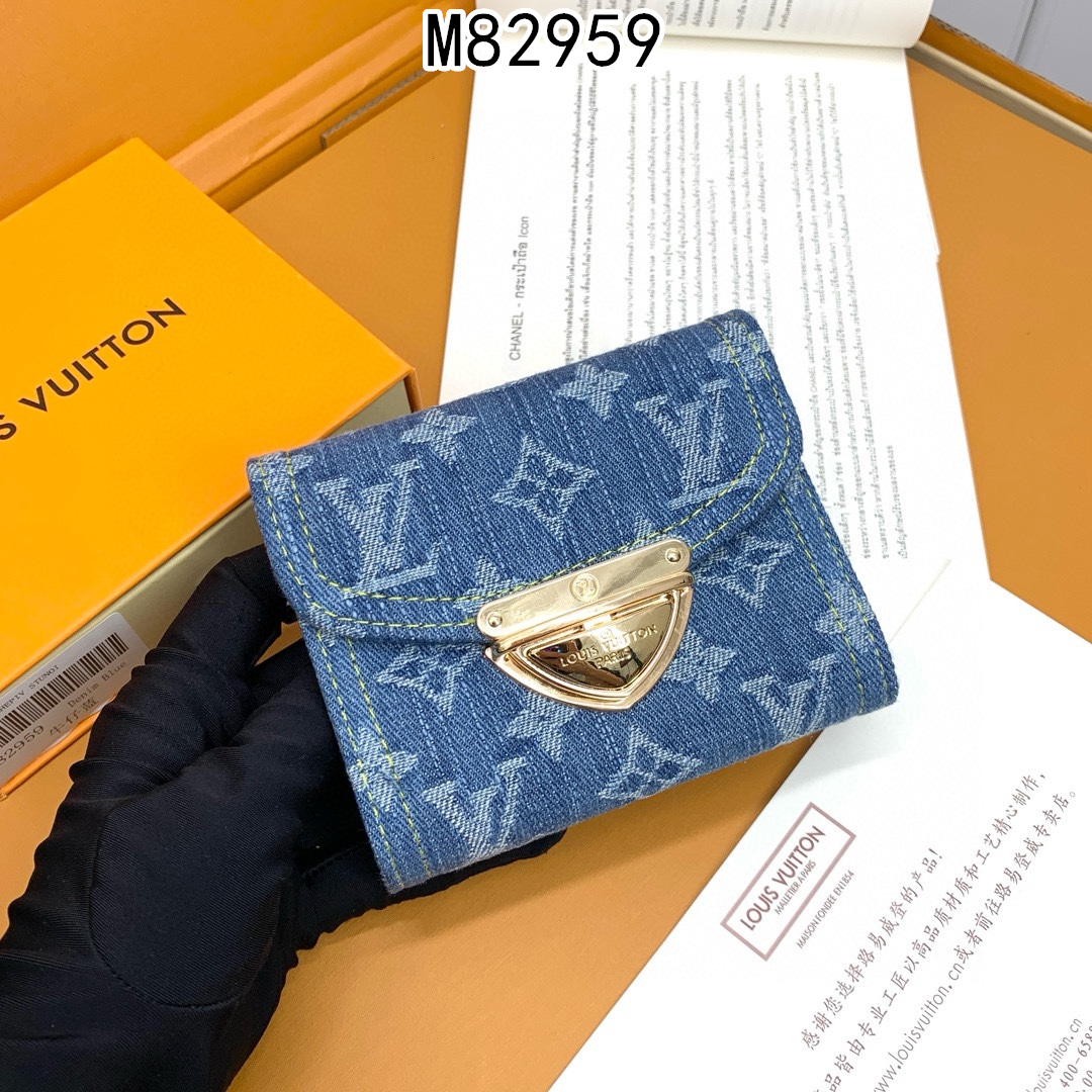 LV $31 gallery