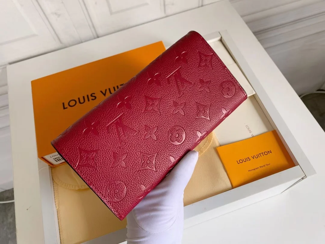 LV $31 gallery