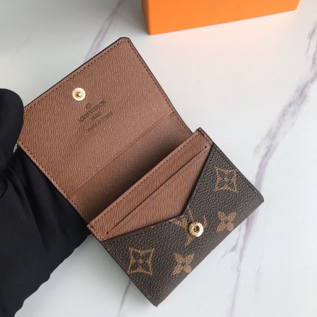 LV $32 gallery