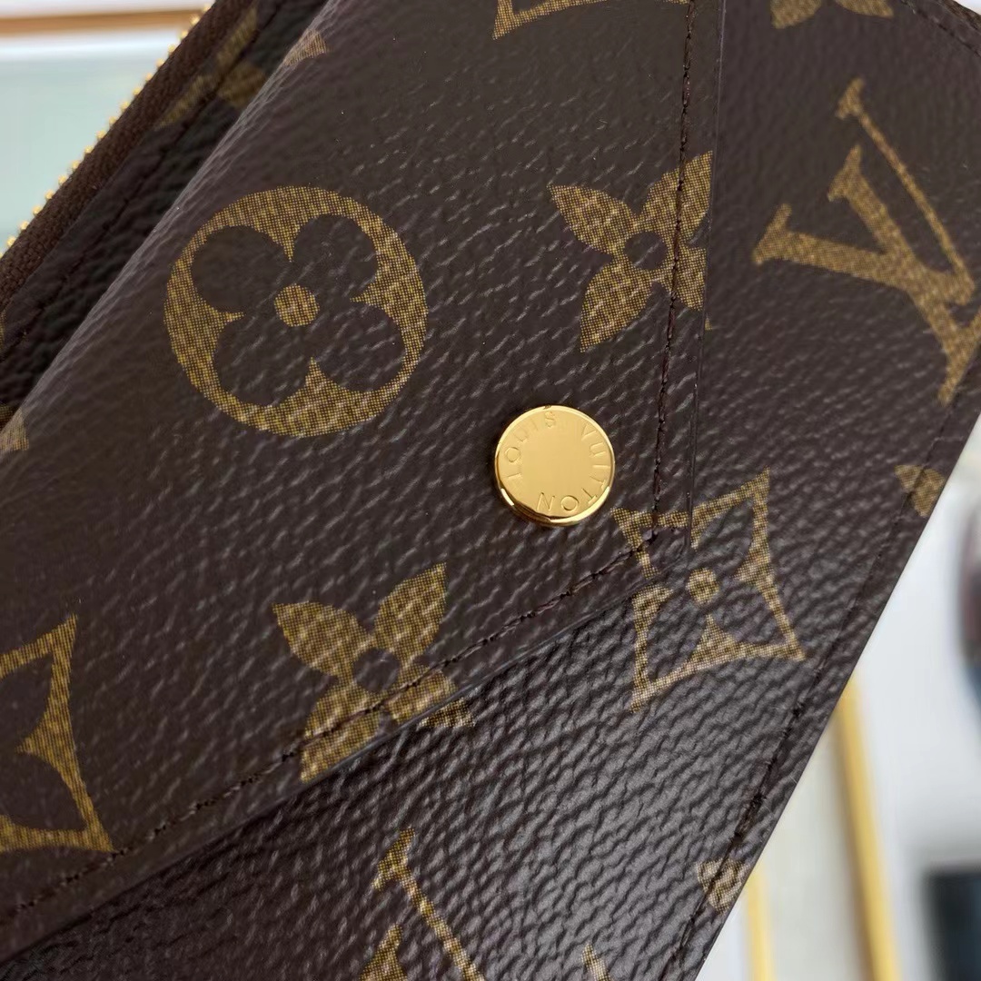 LV $34 gallery