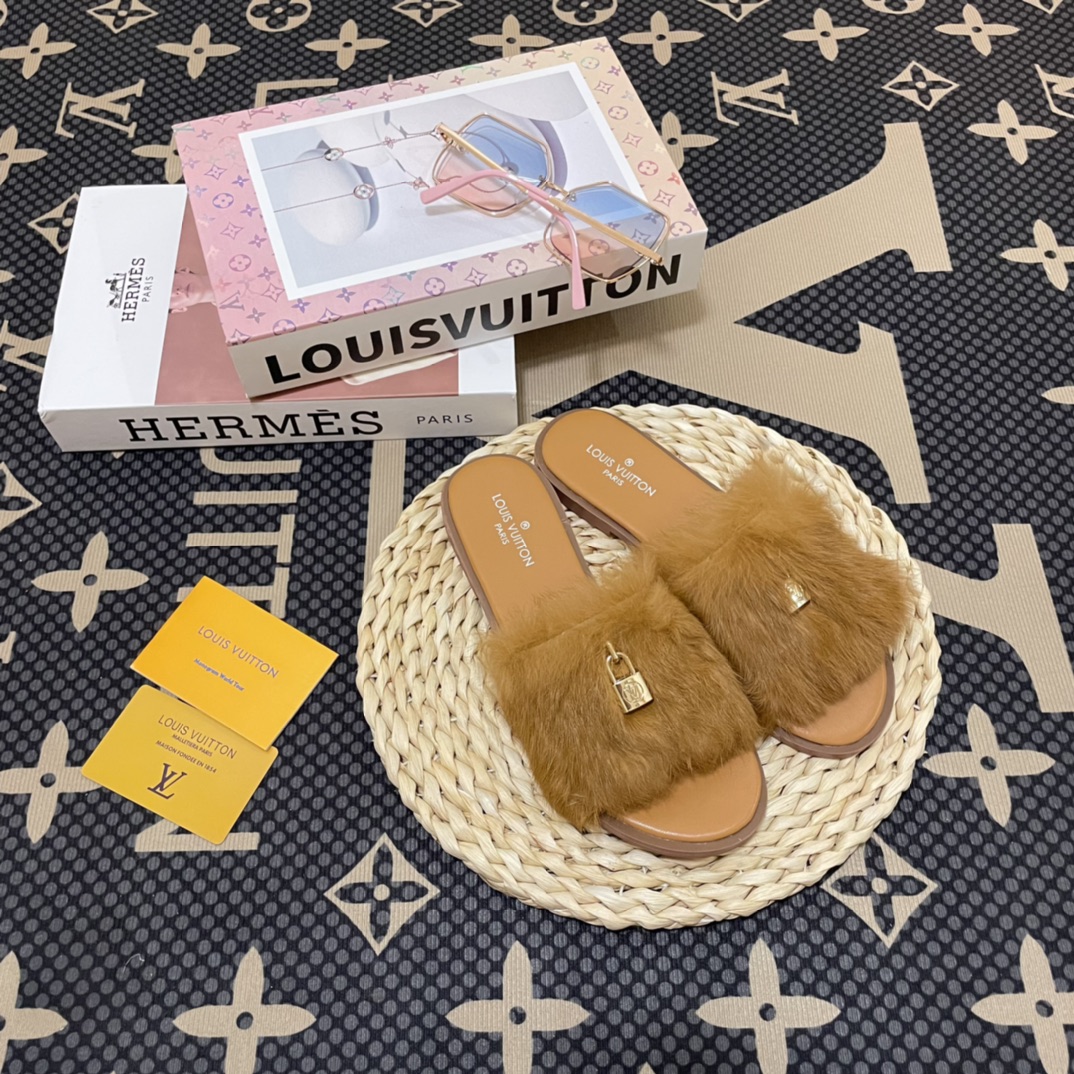 LV  34.89$    Code 449-6701-R gallery