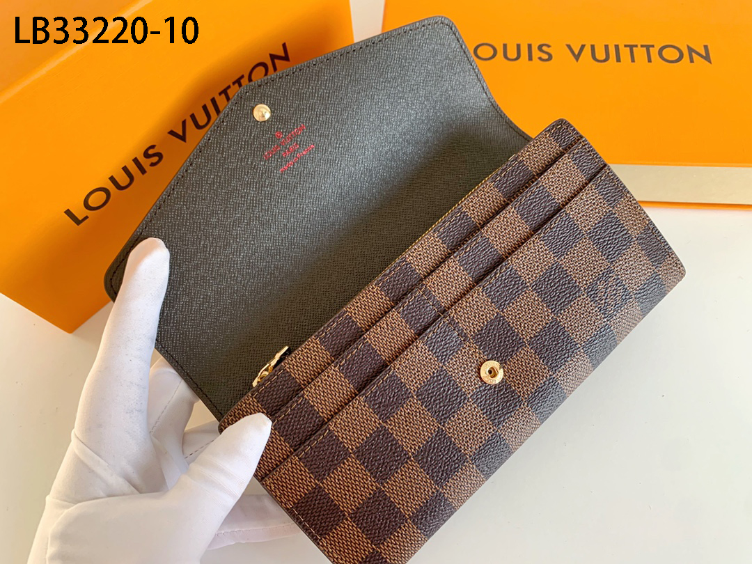 LV $35 gallery