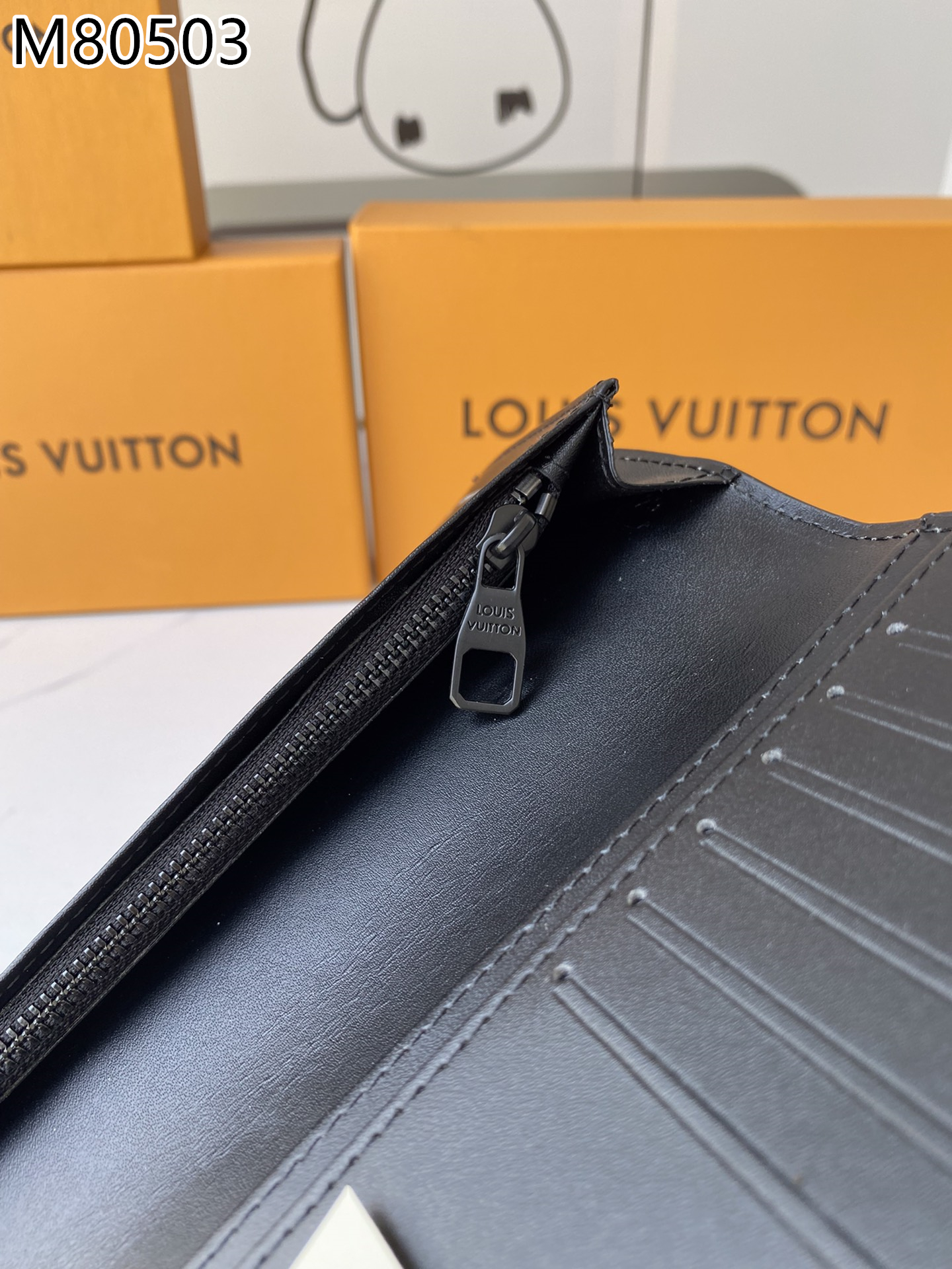 LV $35 gallery