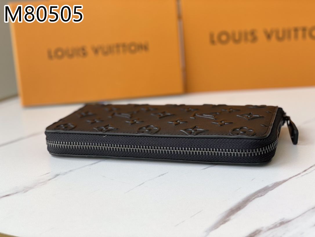 LV $35 gallery