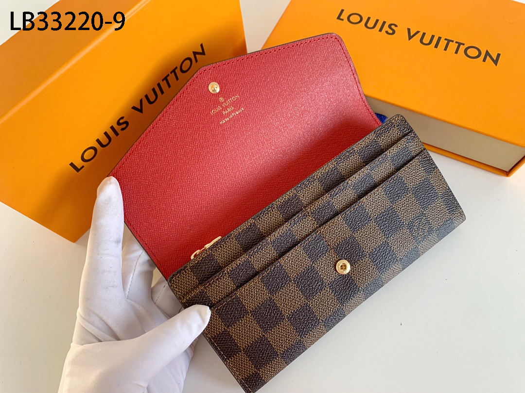 LV $35 gallery