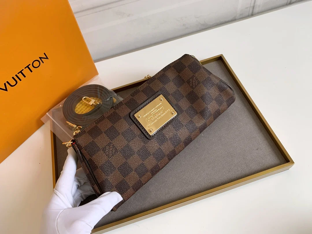 LV $36 gallery