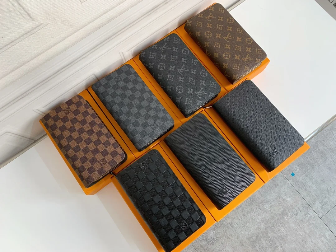 LV $37 gallery