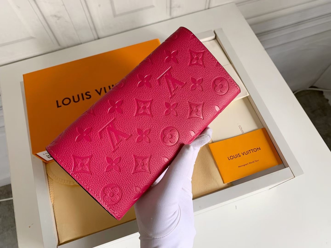 LV $39 gallery