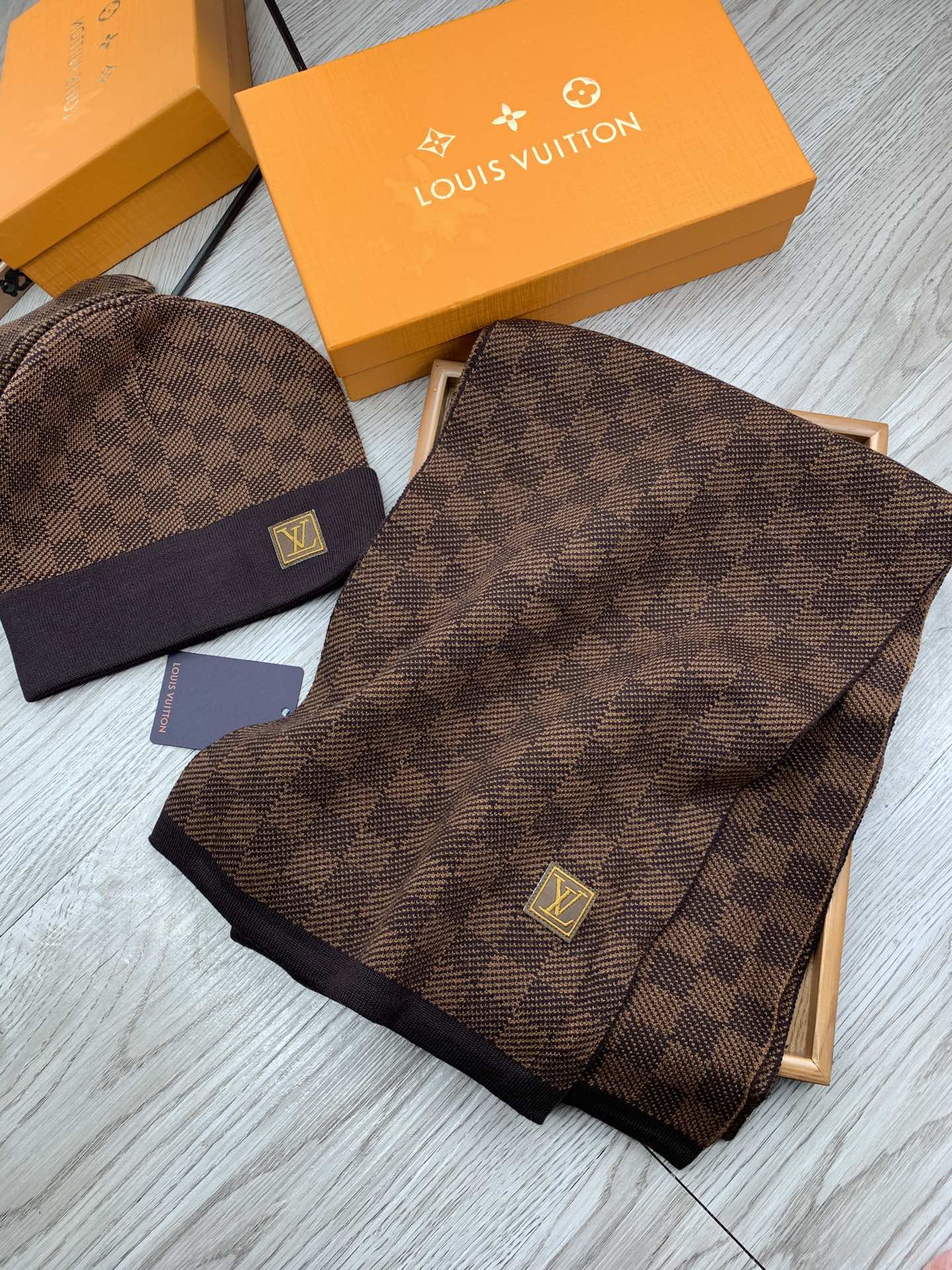 LV $39 gallery