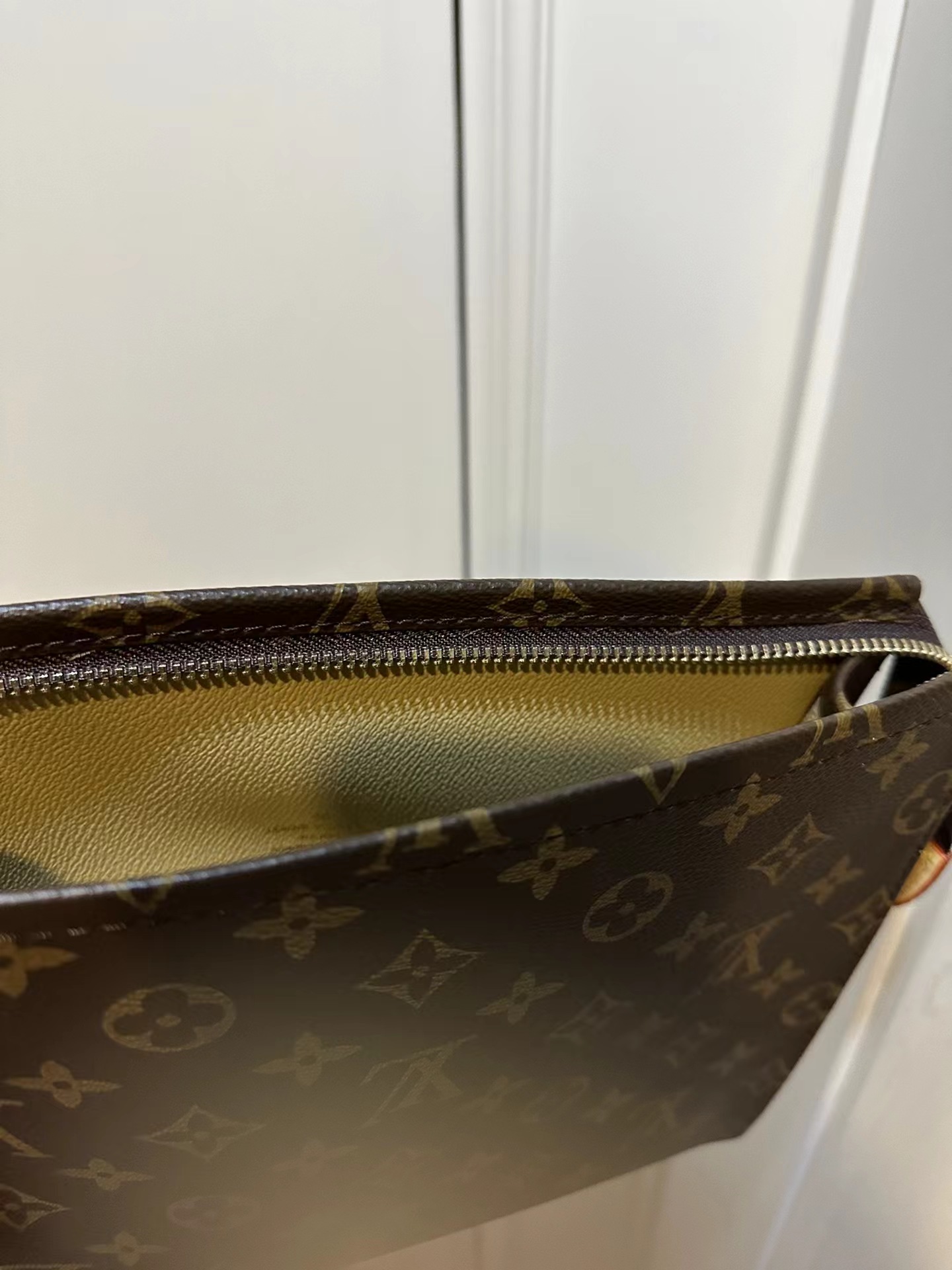 LV  39.99$  code 472-6795-R gallery