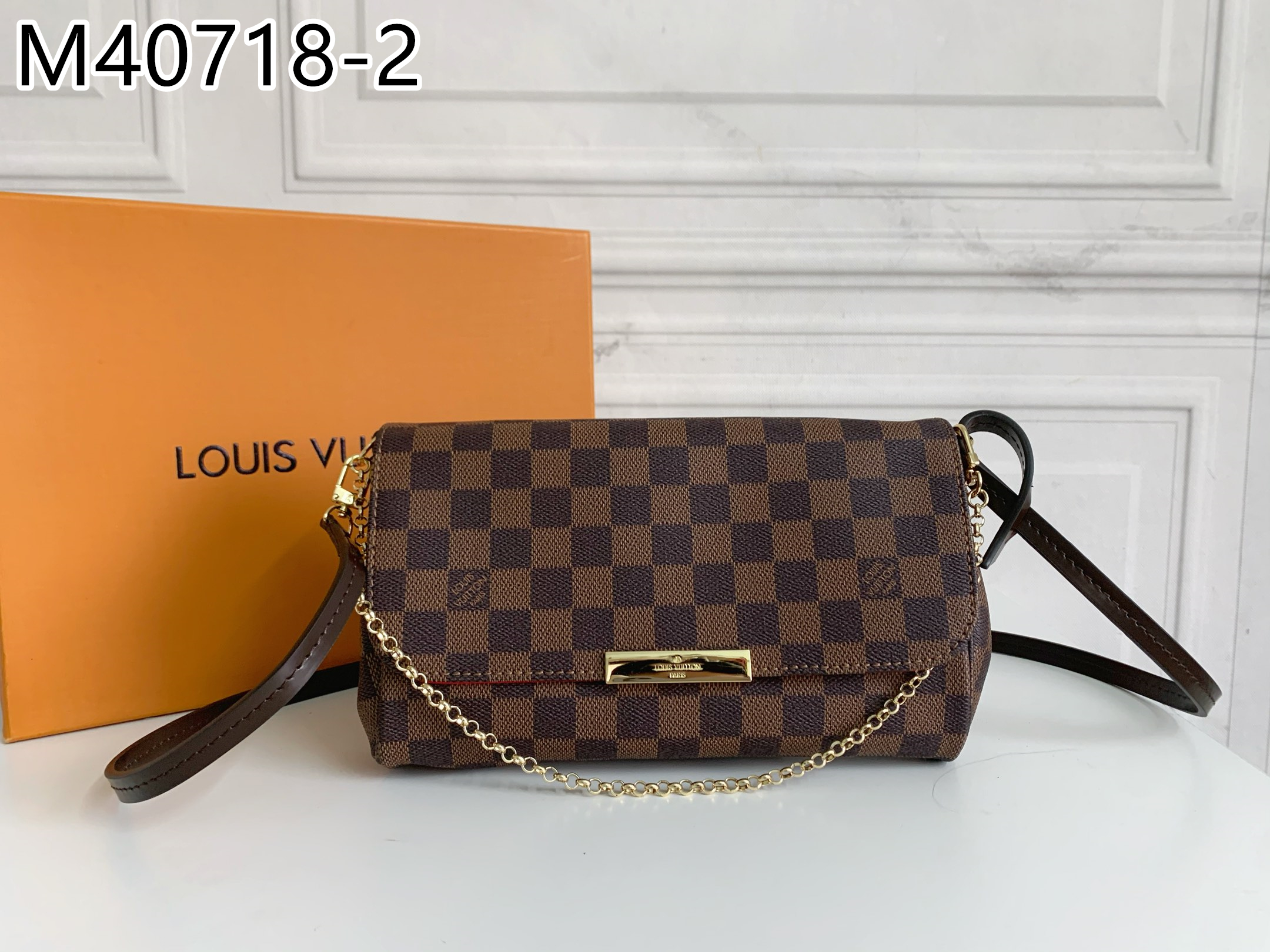 LV $40 gallery