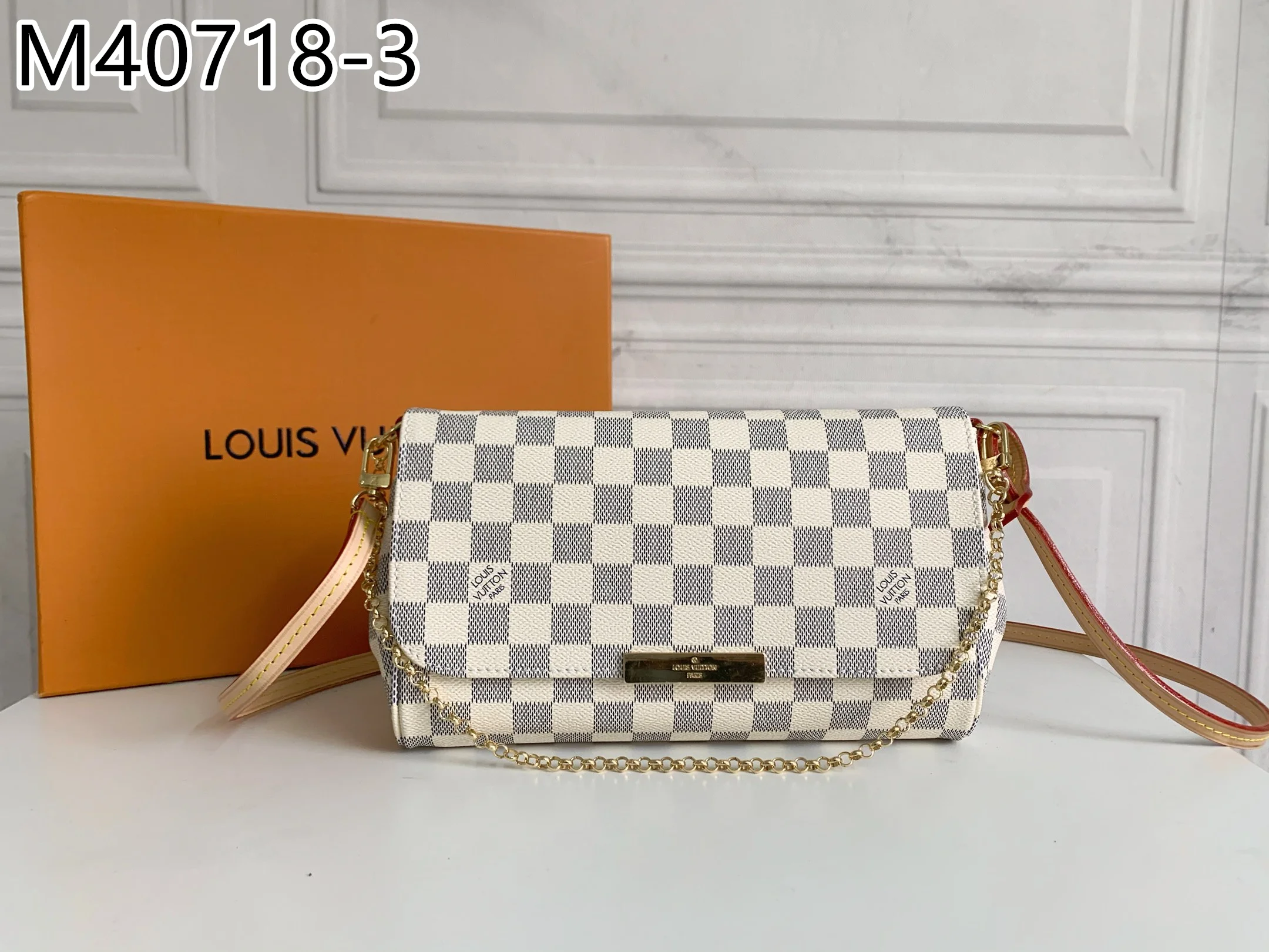 LV $40 gallery