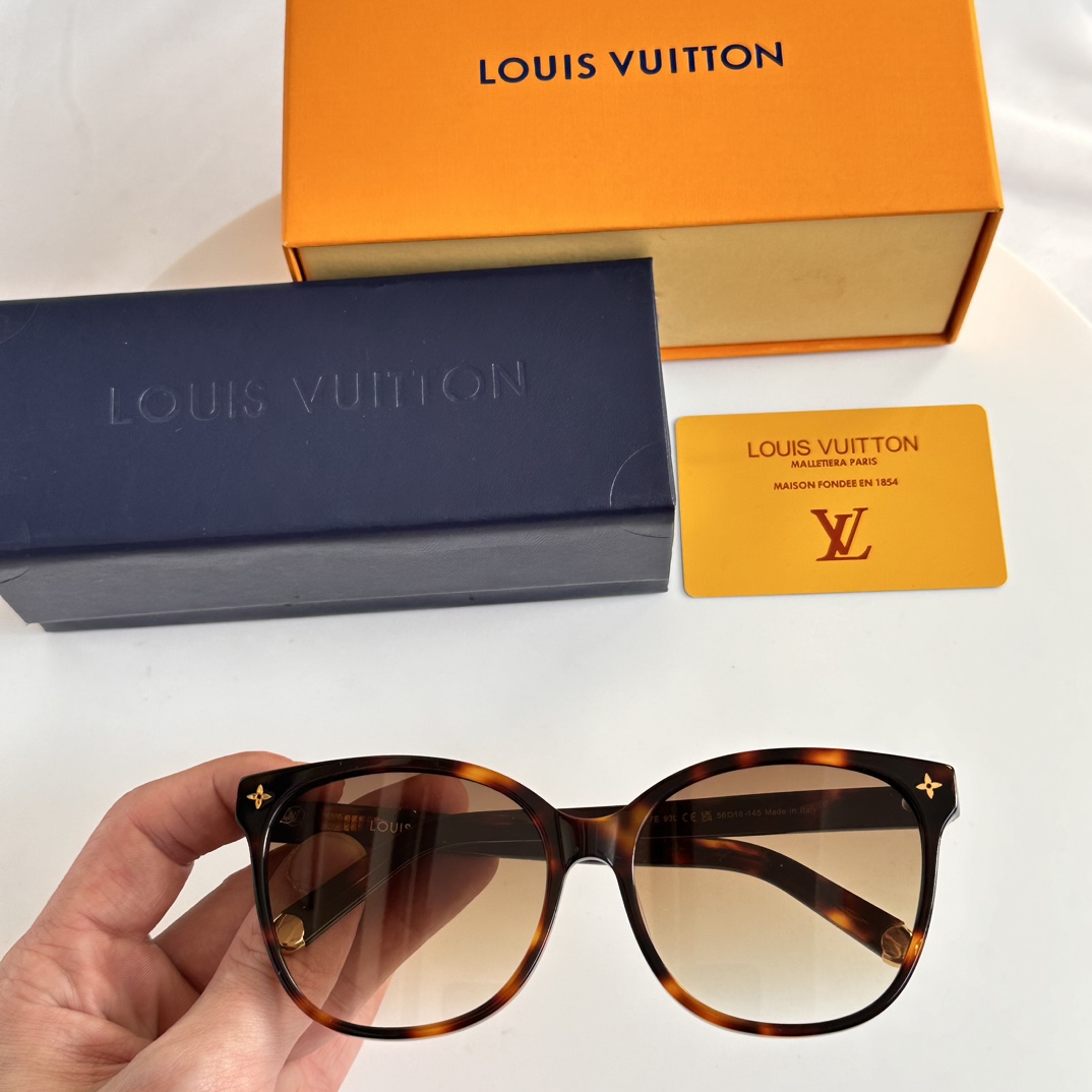 LV $44 gallery