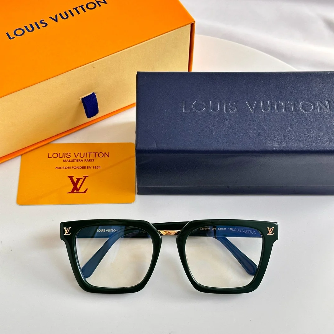 LV $47 gallery