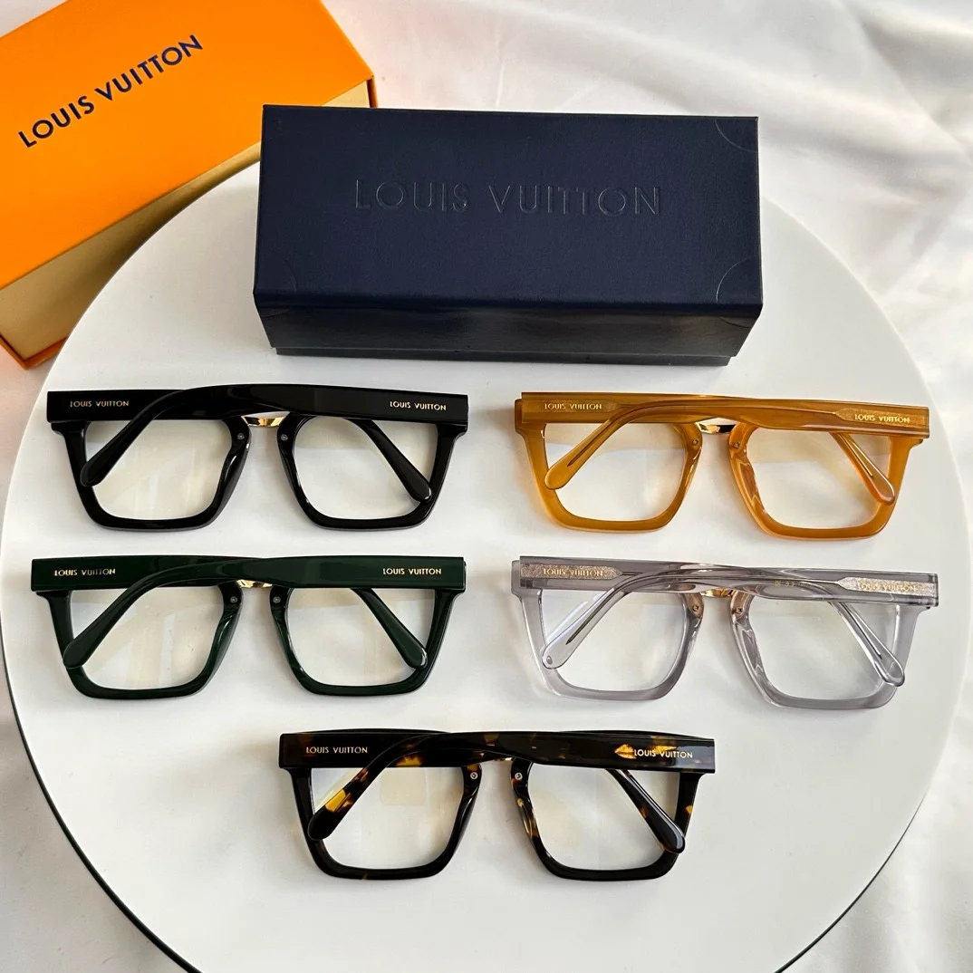 LV $47 gallery