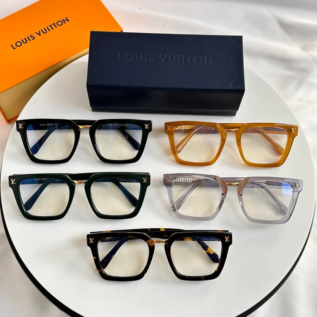 LV $47 gallery