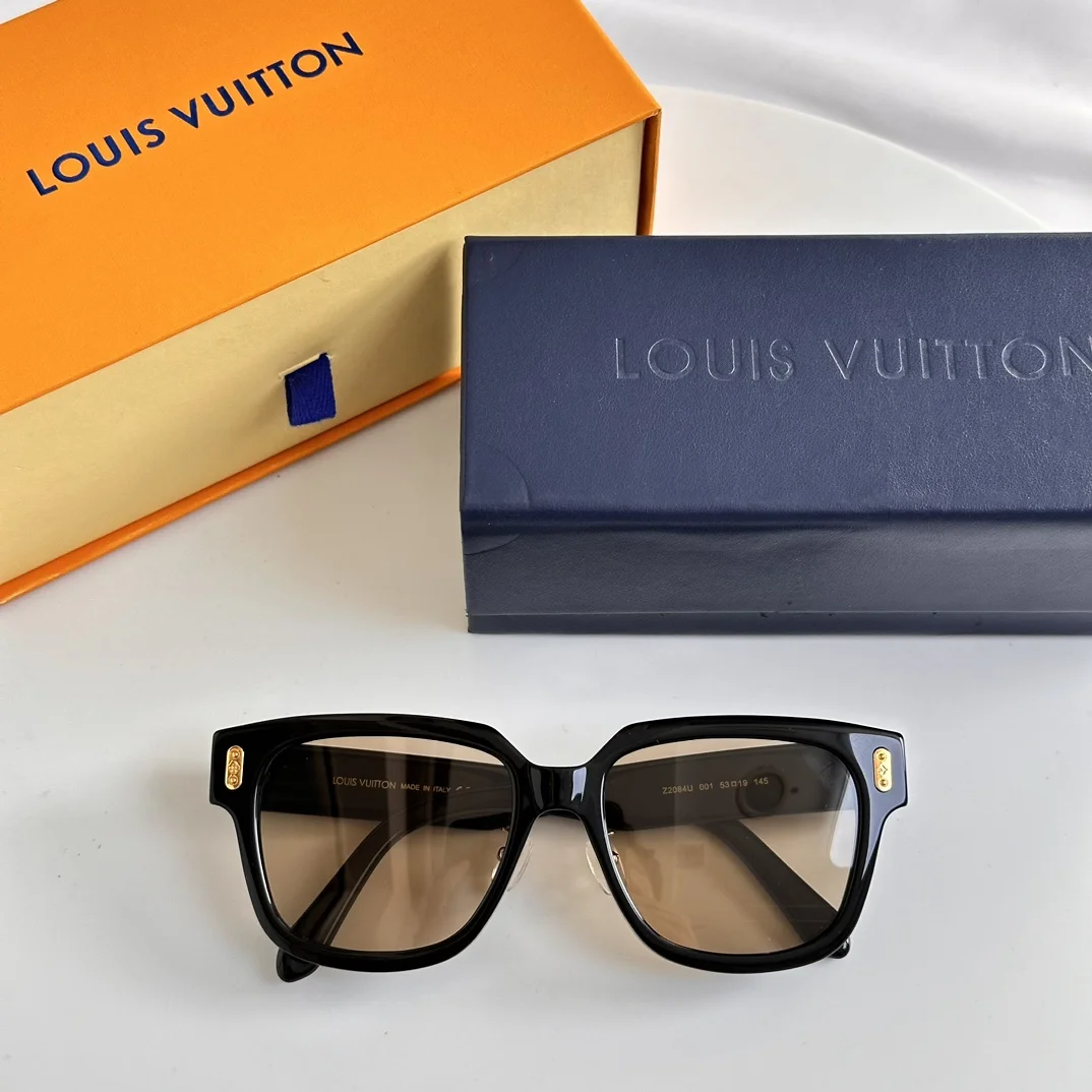 LV $47 gallery