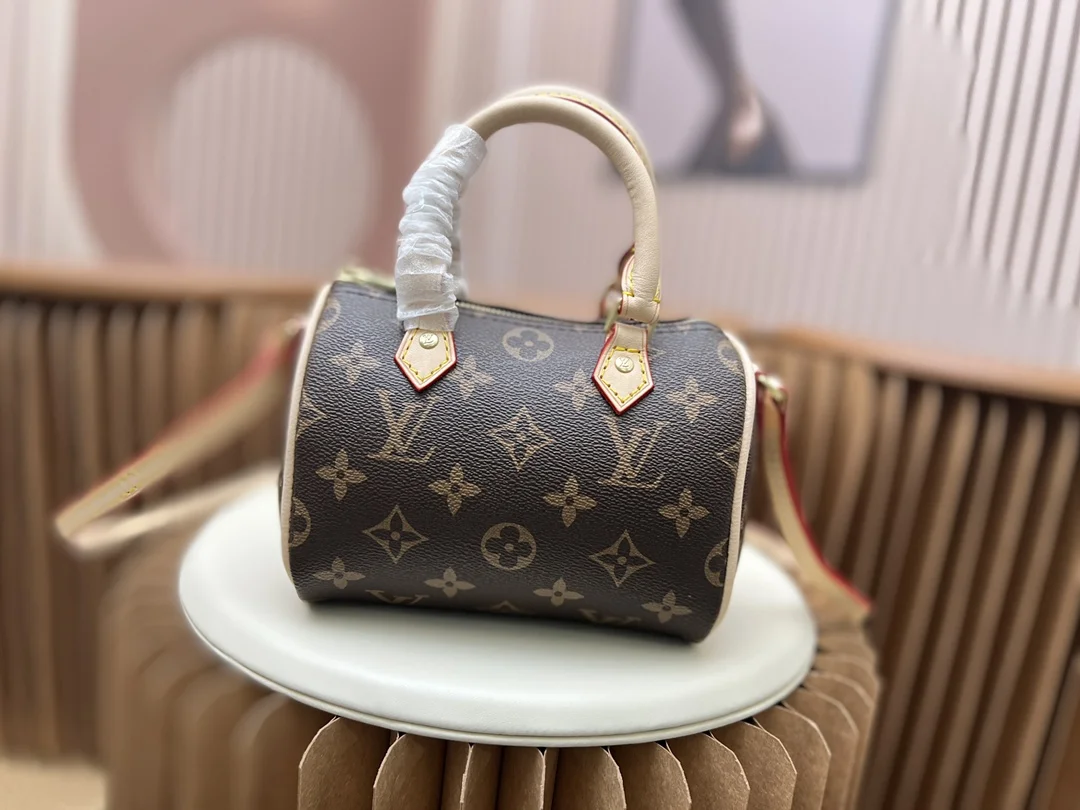 LV $47 gallery