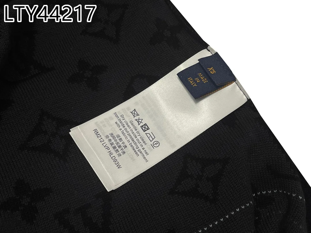 LV $48 gallery