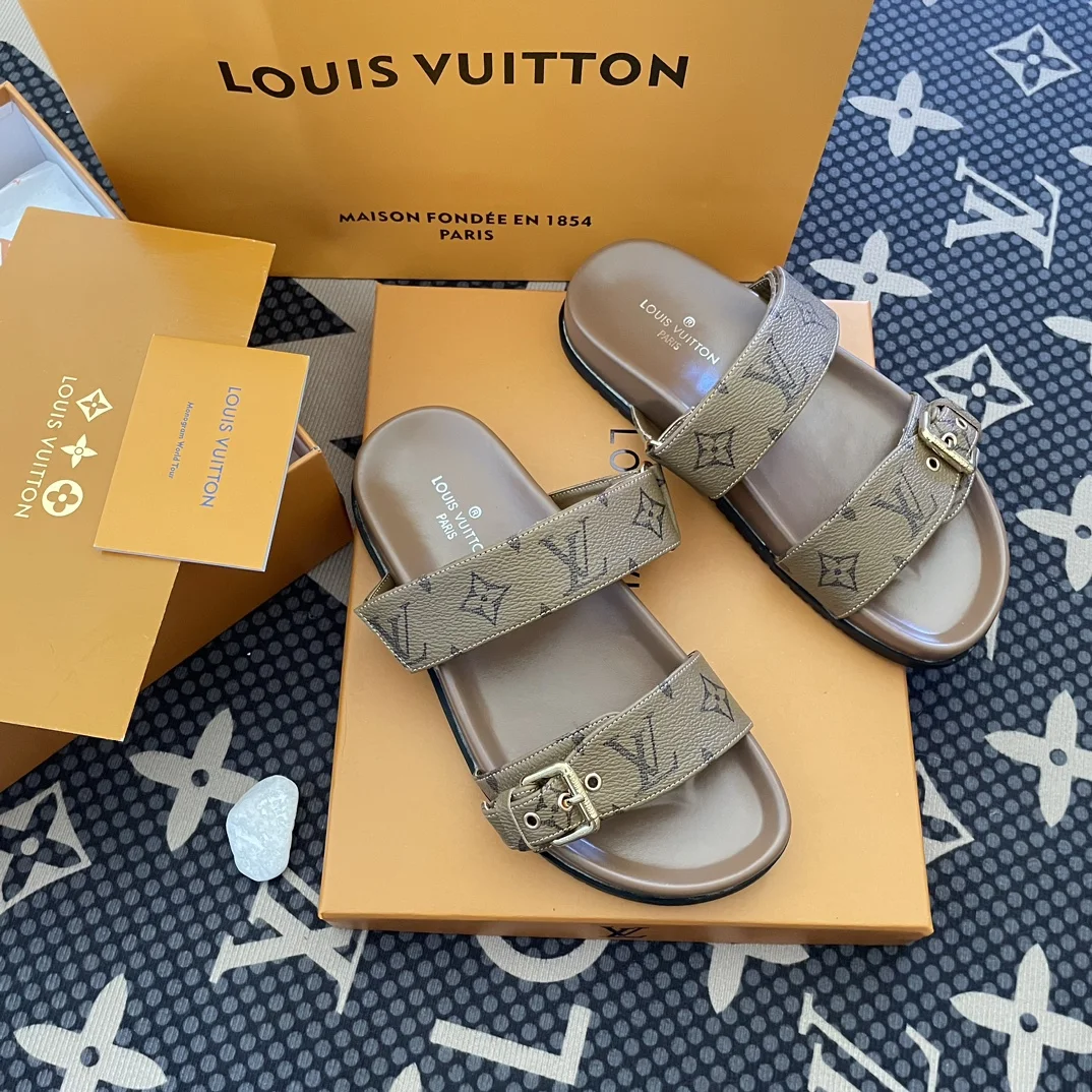 LV $50 gallery