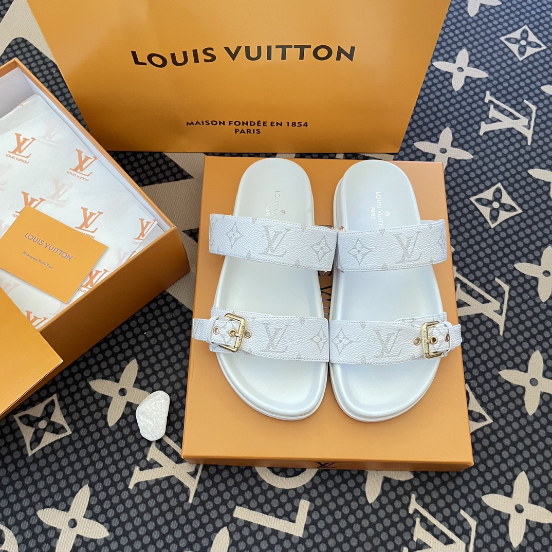 LV $50 gallery