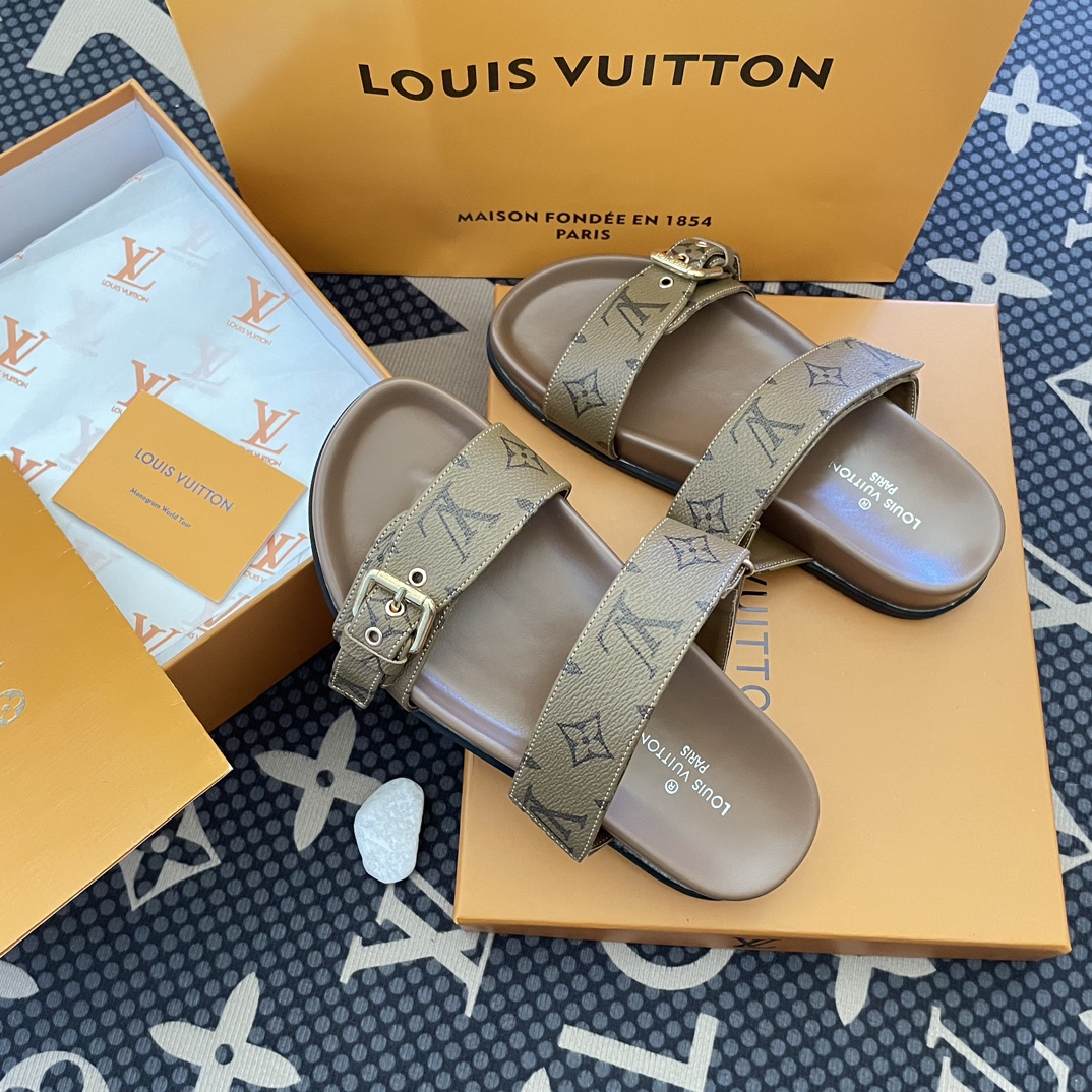 LV $50 gallery