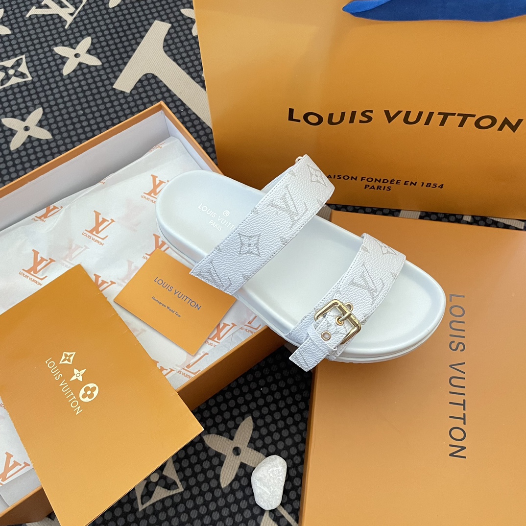 LV $50 gallery