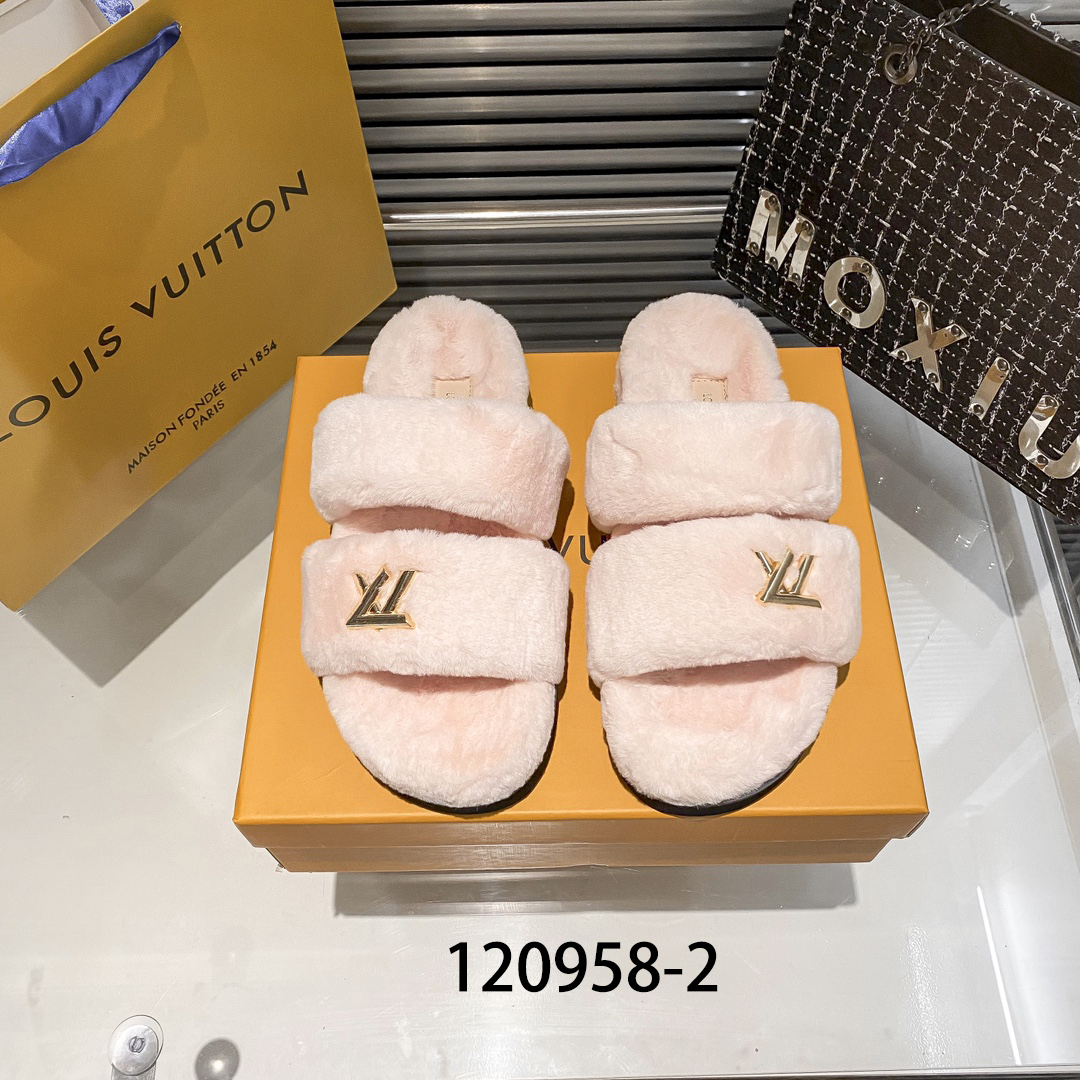 LV $50 gallery