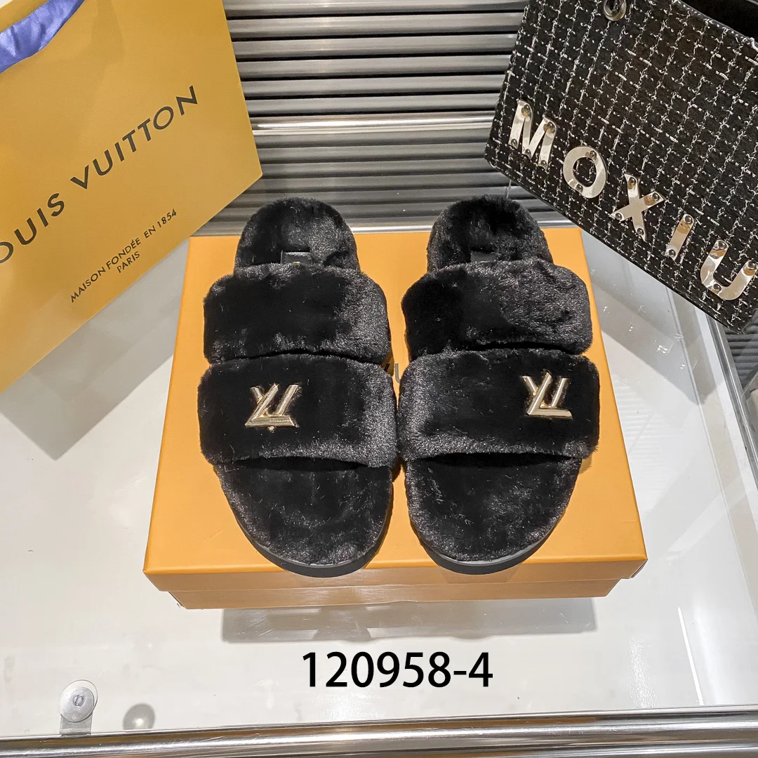 LV $50 gallery