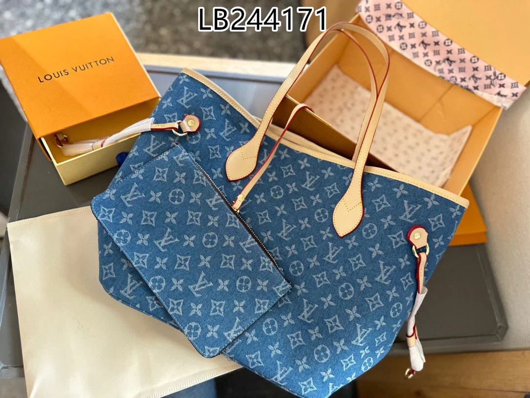 LV $50 gallery