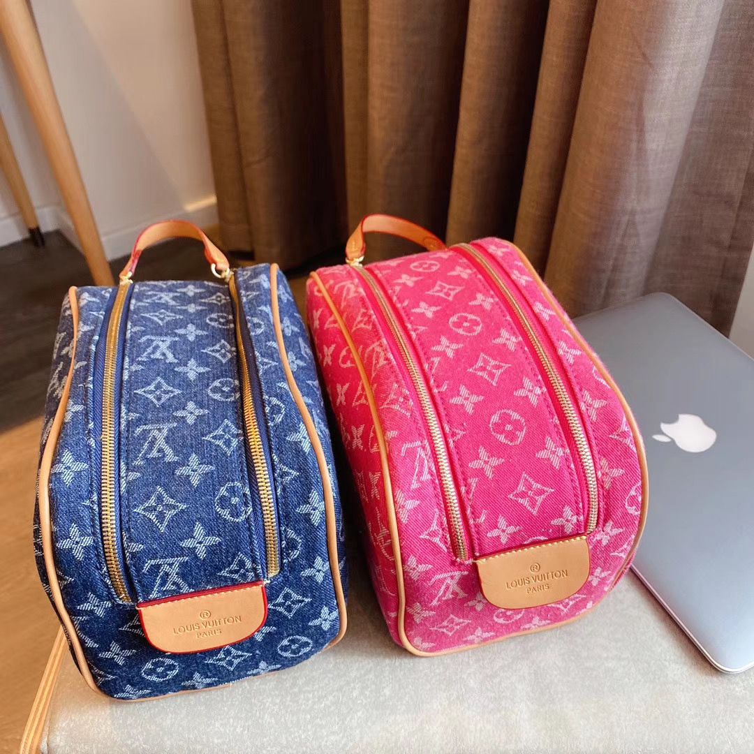 LV $51 gallery