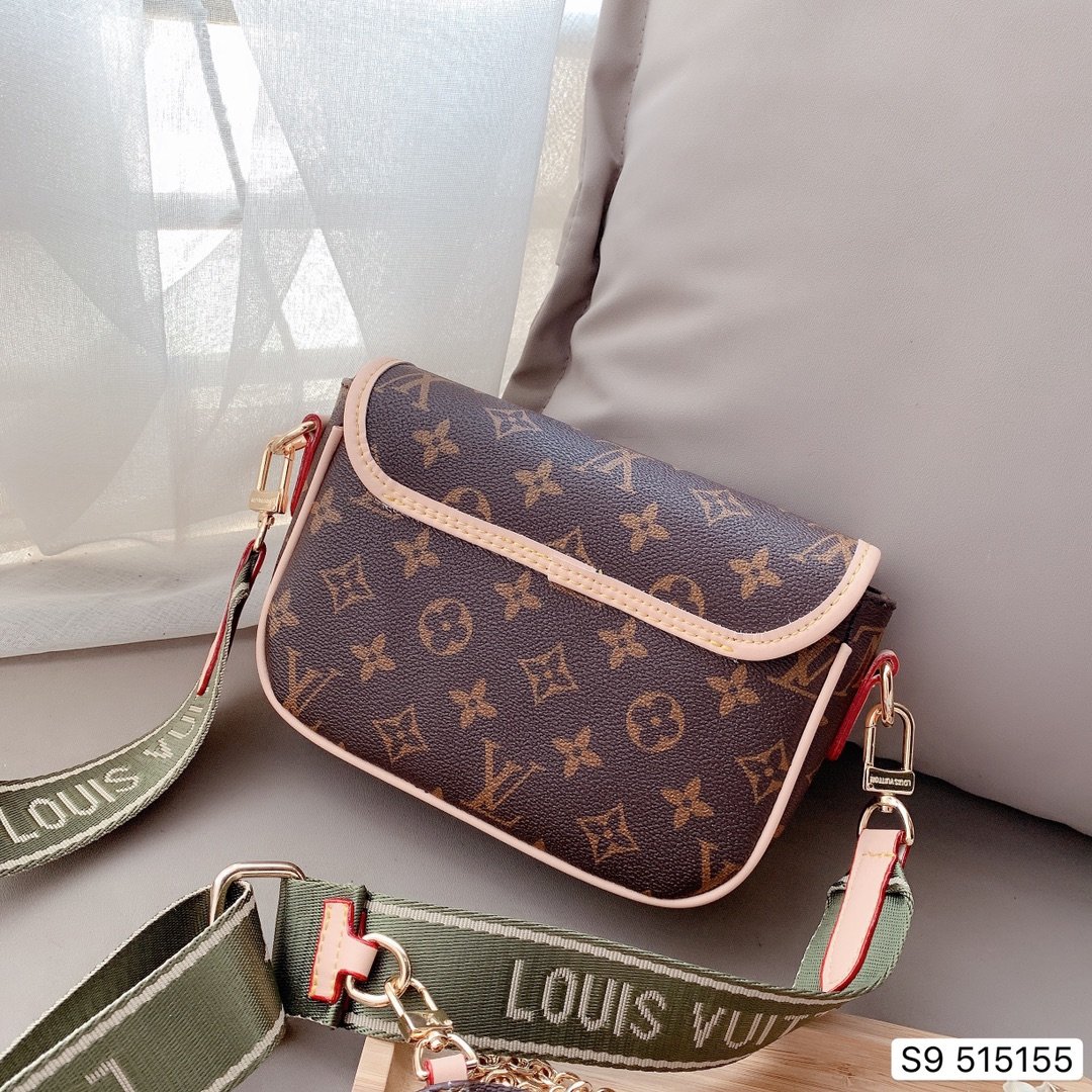 LV $51 gallery